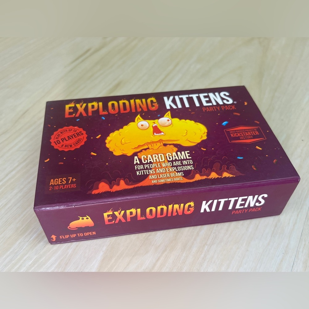 $5 in Bundle 🌸 Exploding Kittens Party Pack Card Game